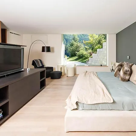 S With Picturesque Mountain & Views * Σεντ Μόριτζ